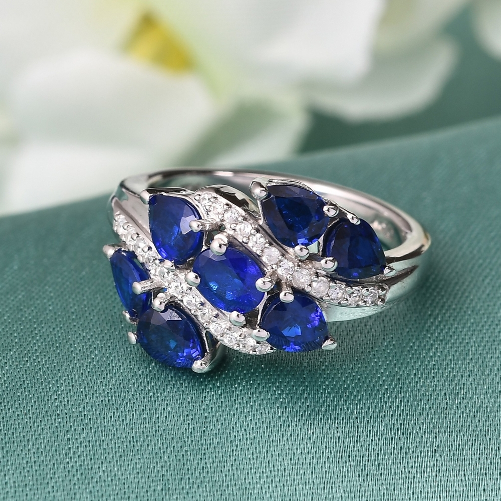 AAA BLUE SPINEL CLUSTER RING